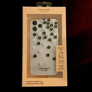NIB Kate Spade iPhone 11 Pro Hardshell Floral Case